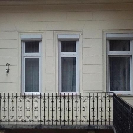 Julia Apartman. ブダペスト エクステリア 写真