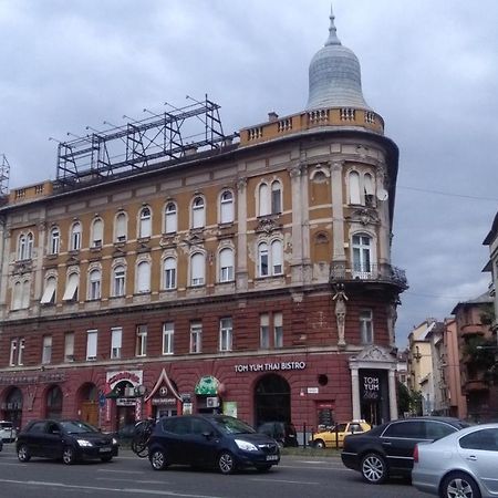 Julia Apartman. ブダペスト エクステリア 写真